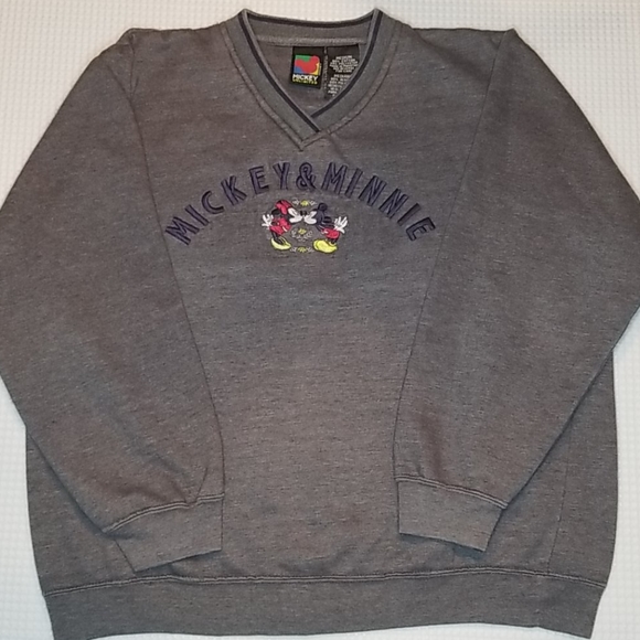 Vintage Embroidered Mickey Mouse Sweater - Picture 2 of 7